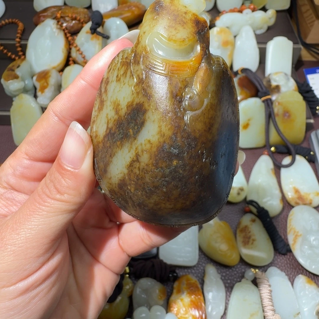 和田玉未镶嵌吊坠(不含链)