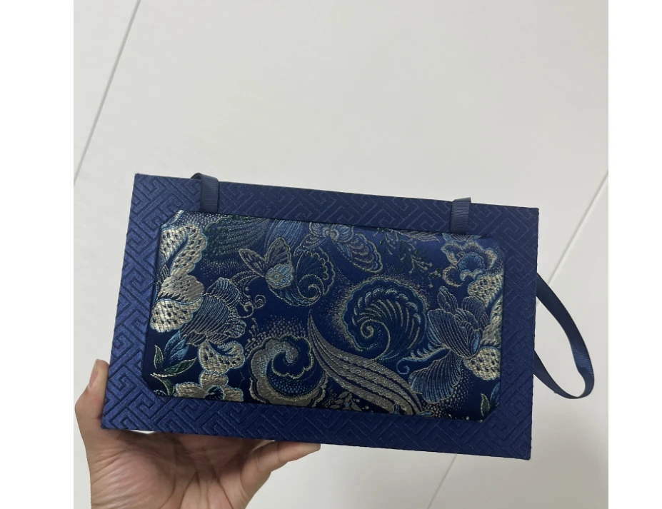 非金属布艺手镯 藏秘手镯