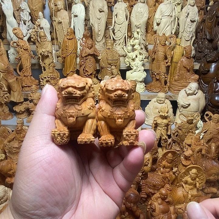 柏木（崖柏）一对狮子