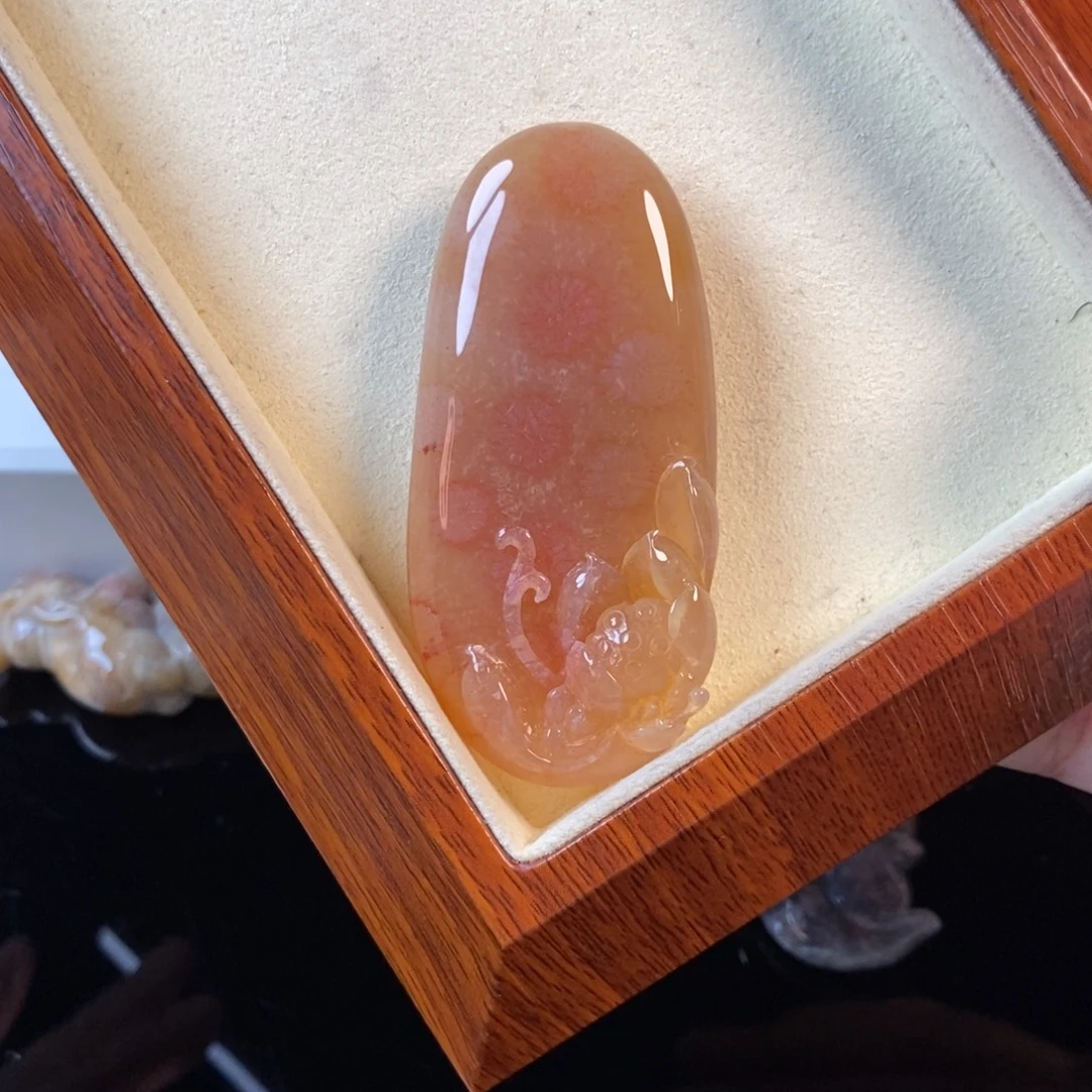 硅化珊瑚（珊瑚玉）未镶嵌颈饰1500