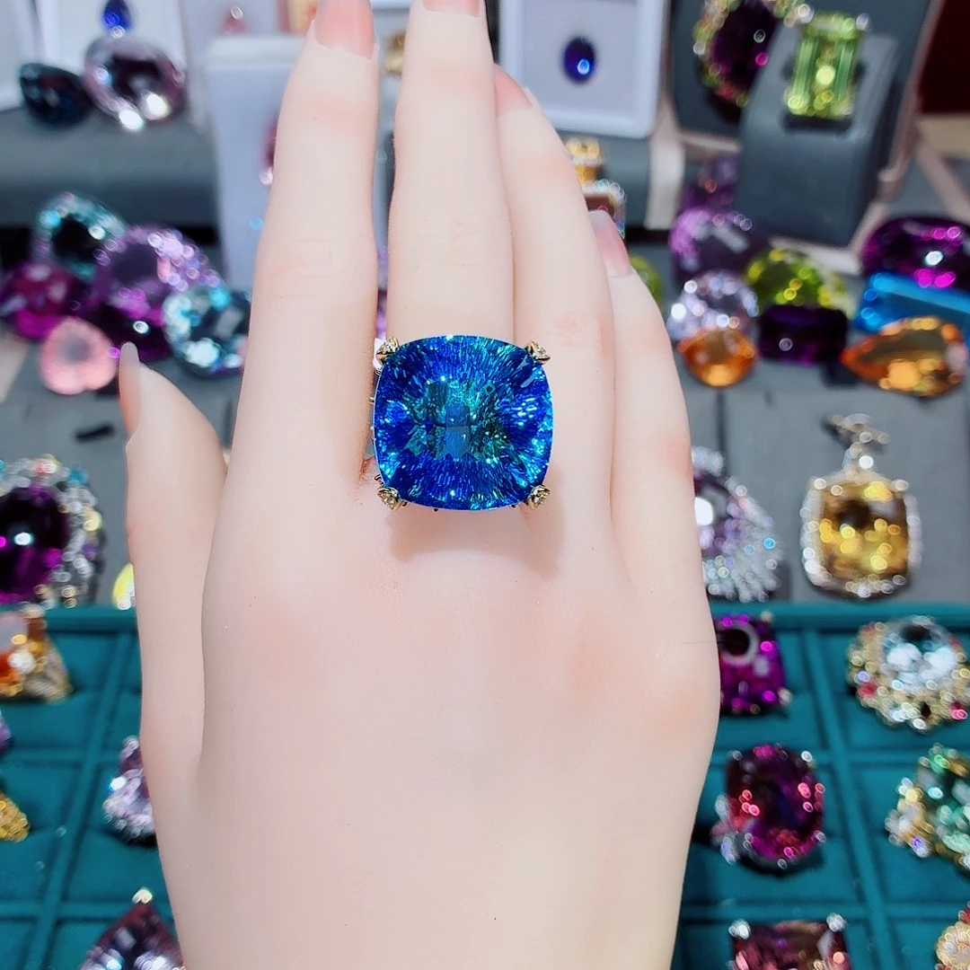 银S925镶嵌戒指托帕石