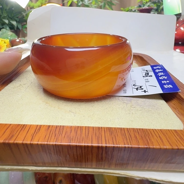 ∝***。玛瑙/玉髓未镶嵌手镯