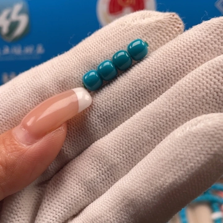 绿松石未镶嵌珠宝奇石6.1