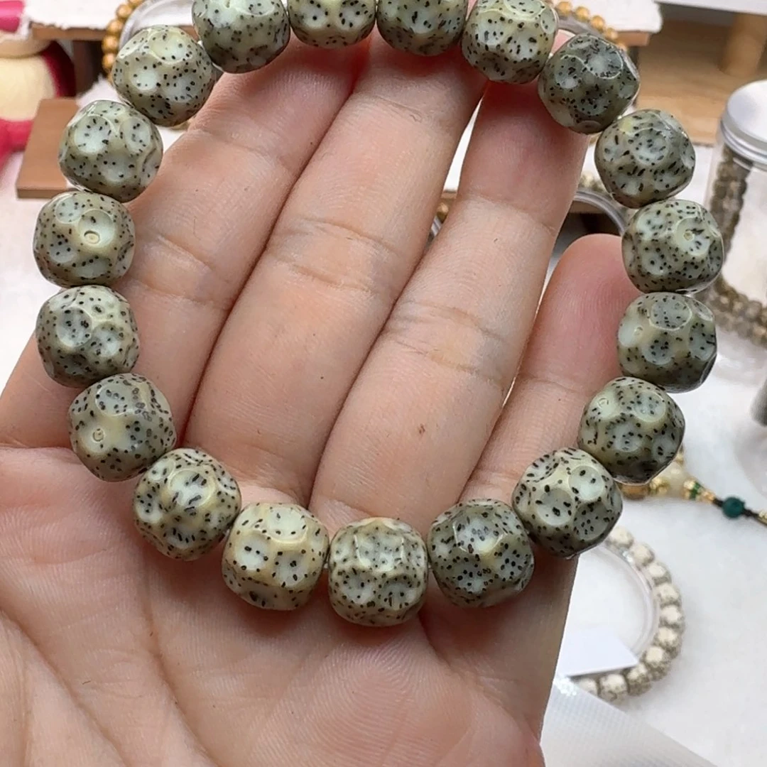 星月菩提手串D**b海南星月无相