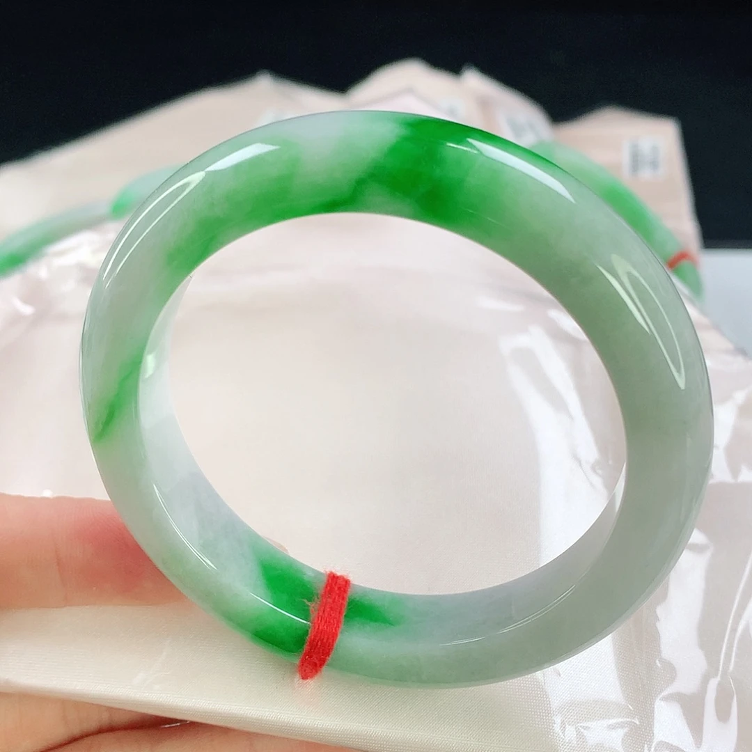 未镶嵌手镯翡翠612