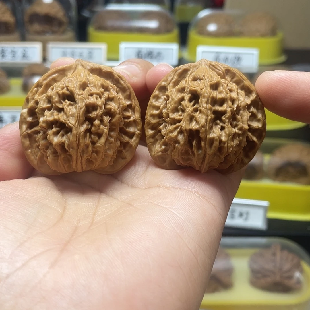 文玩核桃把件野生狮子头41全品