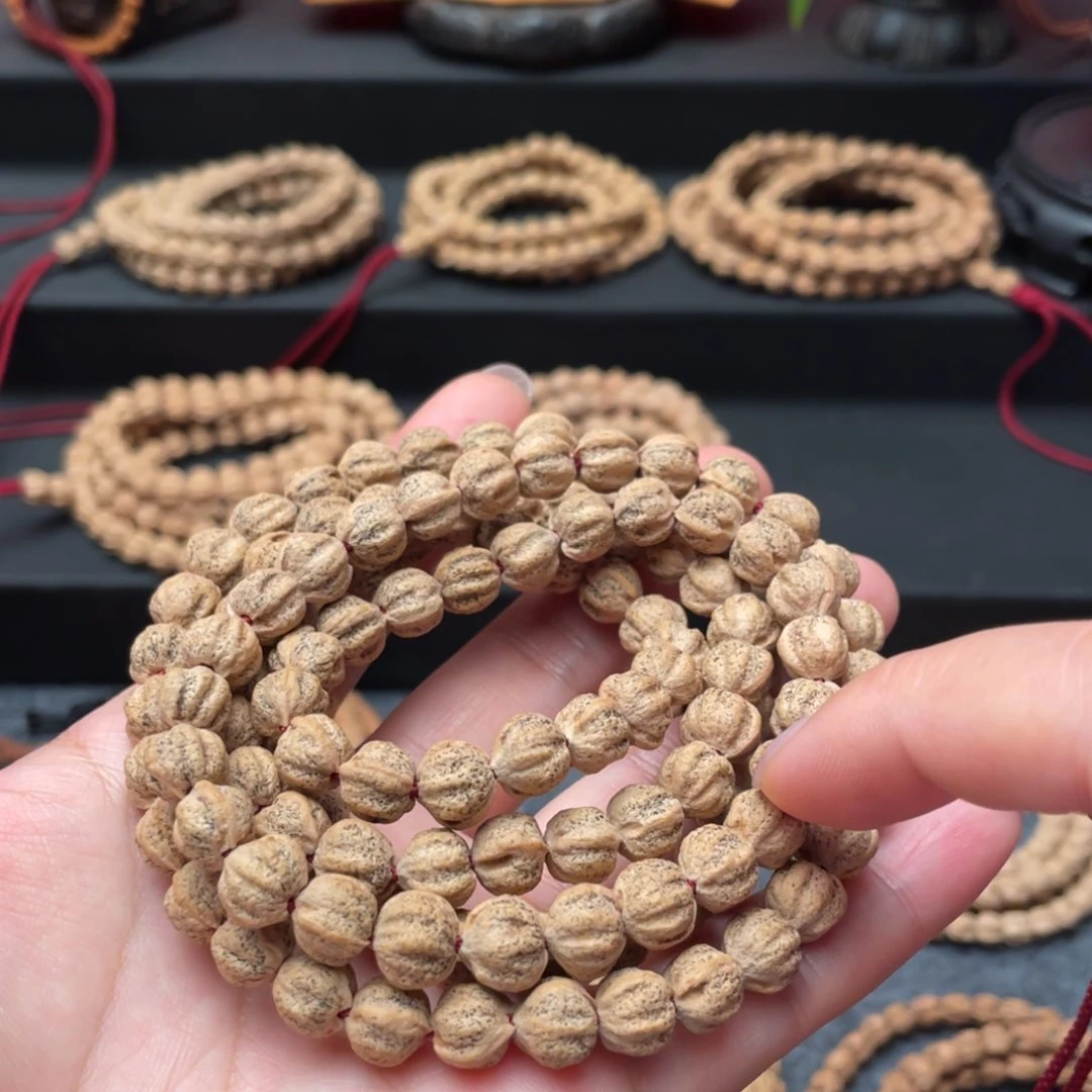 柏香籽/百香籽手串小****猪