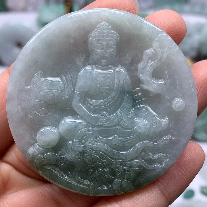 翡翠未镶嵌颈饰玉龙大日如来福利