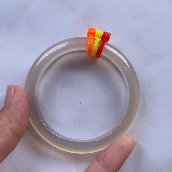 玛瑙/玉髓手镯未镶嵌菘**麻