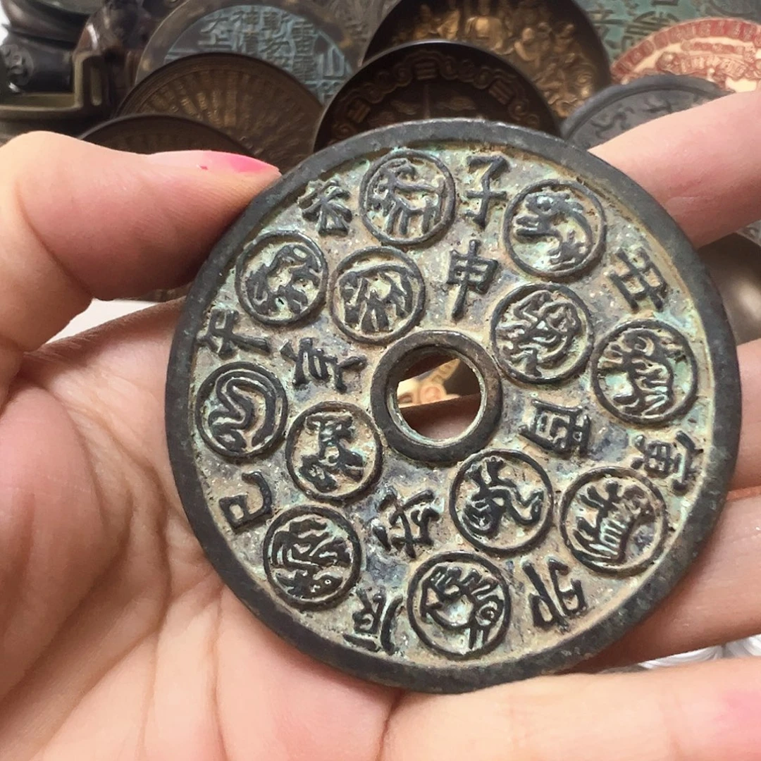 金属复古风格摆件