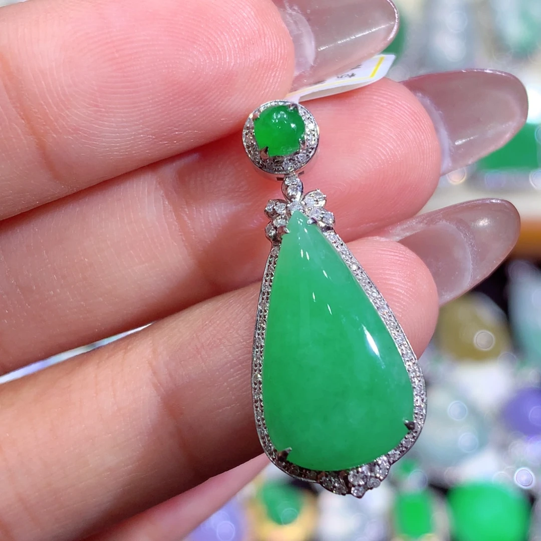 翡翠18K金镶嵌吊坠(不含链)