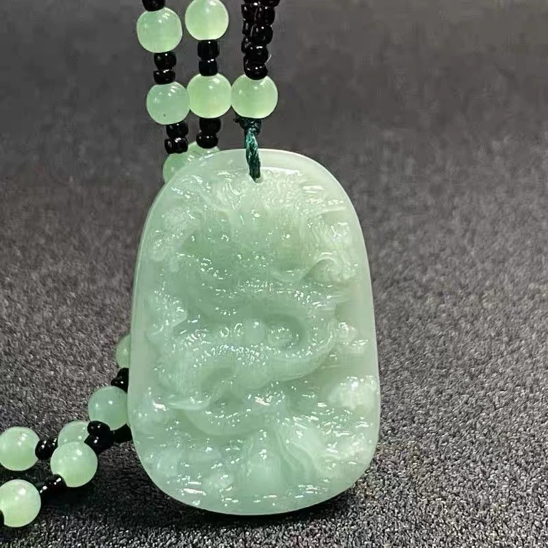 C25绿玉龙牌吊坠(无礼盒)