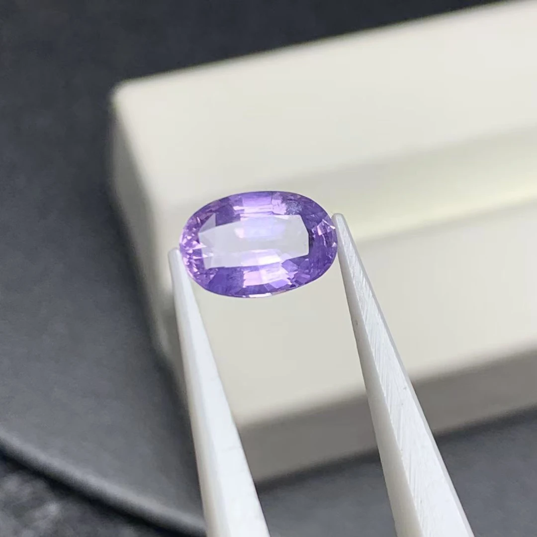 无烧浅紫色蓝宝石裸石1.57克拉晶体干净通透国际证梦幻
