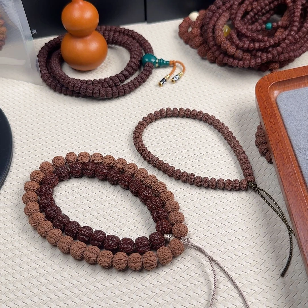 朋***！吊坠金刚菩提老树王