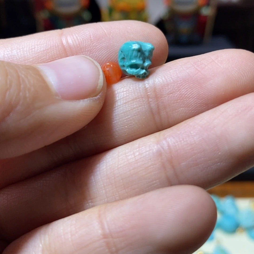 南红玛瑙配饰未镶嵌