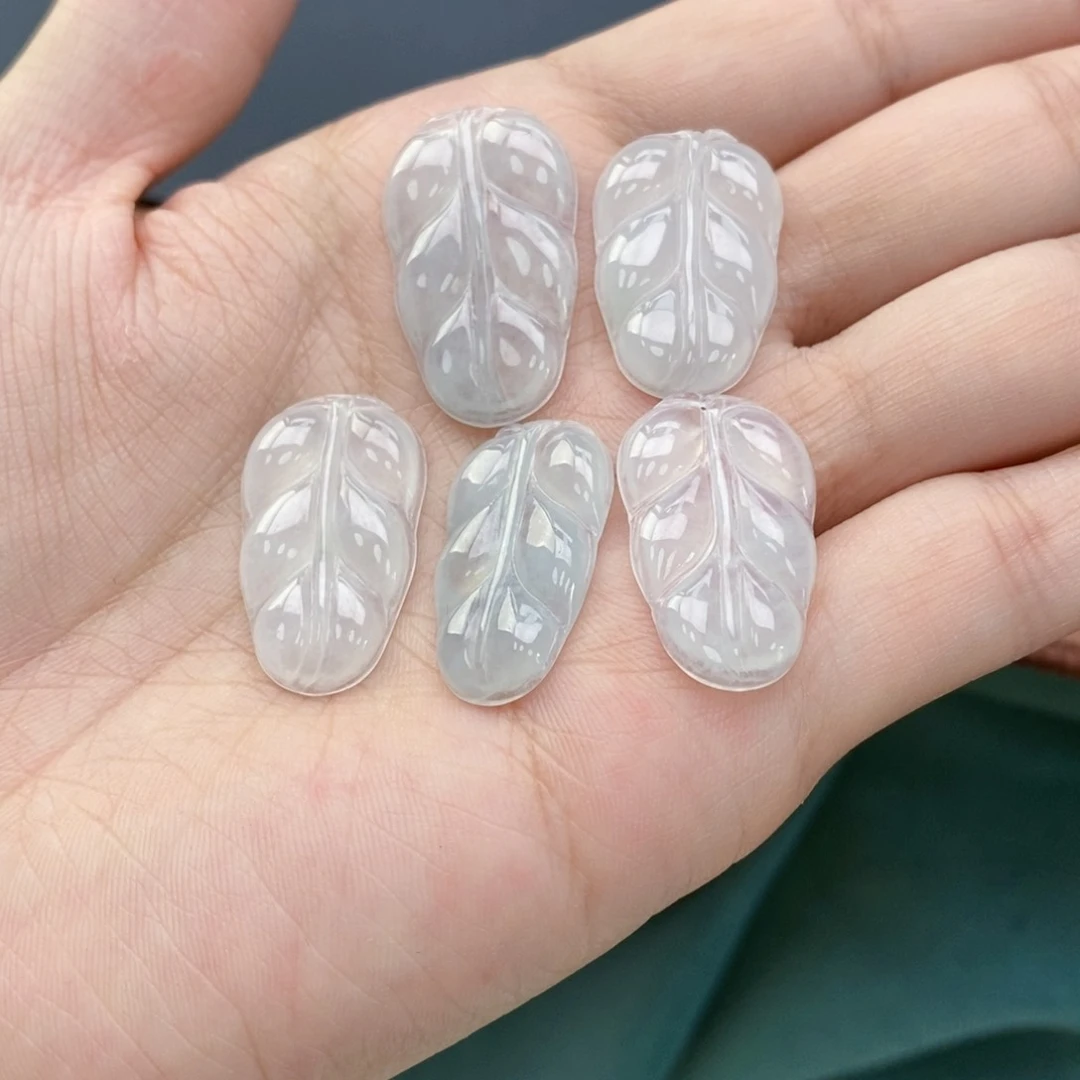 翡翠未镶嵌颈饰翡翠冰叶子多样性择其一发货