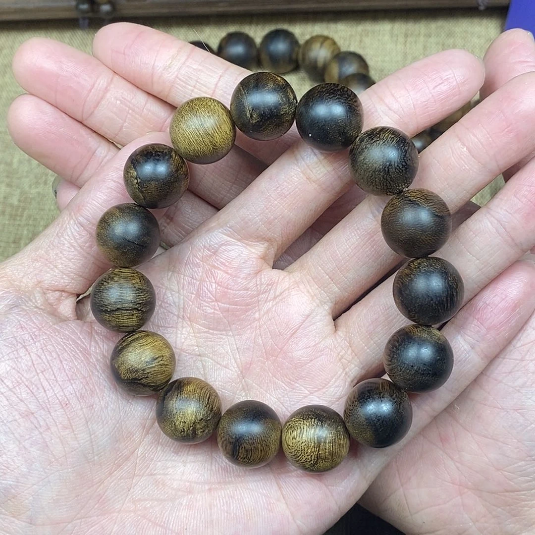沉香手串越南芽庄白棋楠