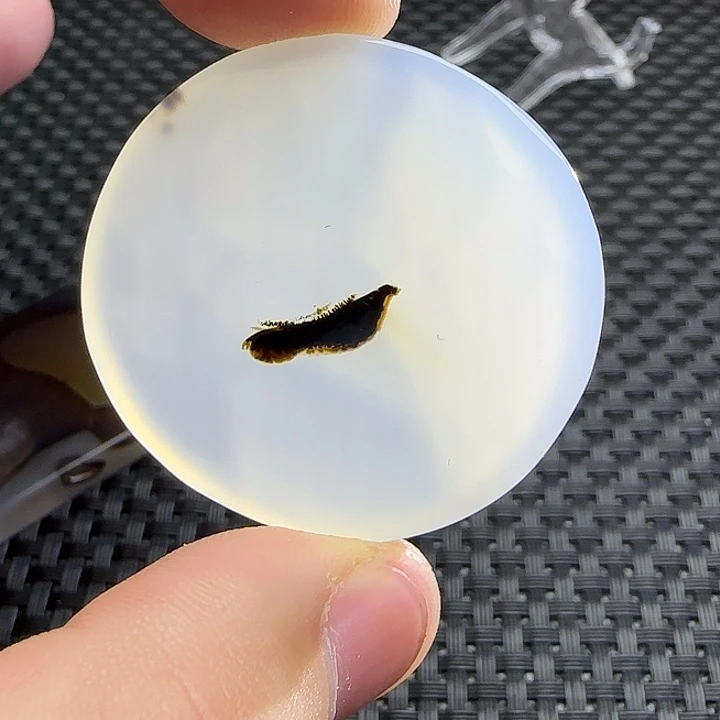 用***3玛瑙/玉髓未镶嵌颈饰