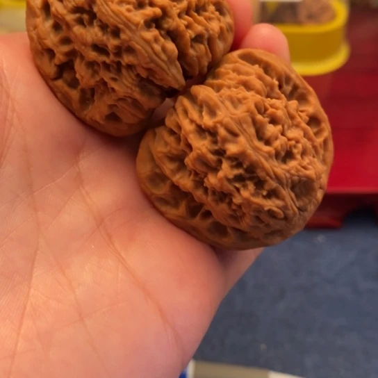 【闪购商品】文玩核桃吊坠南疆