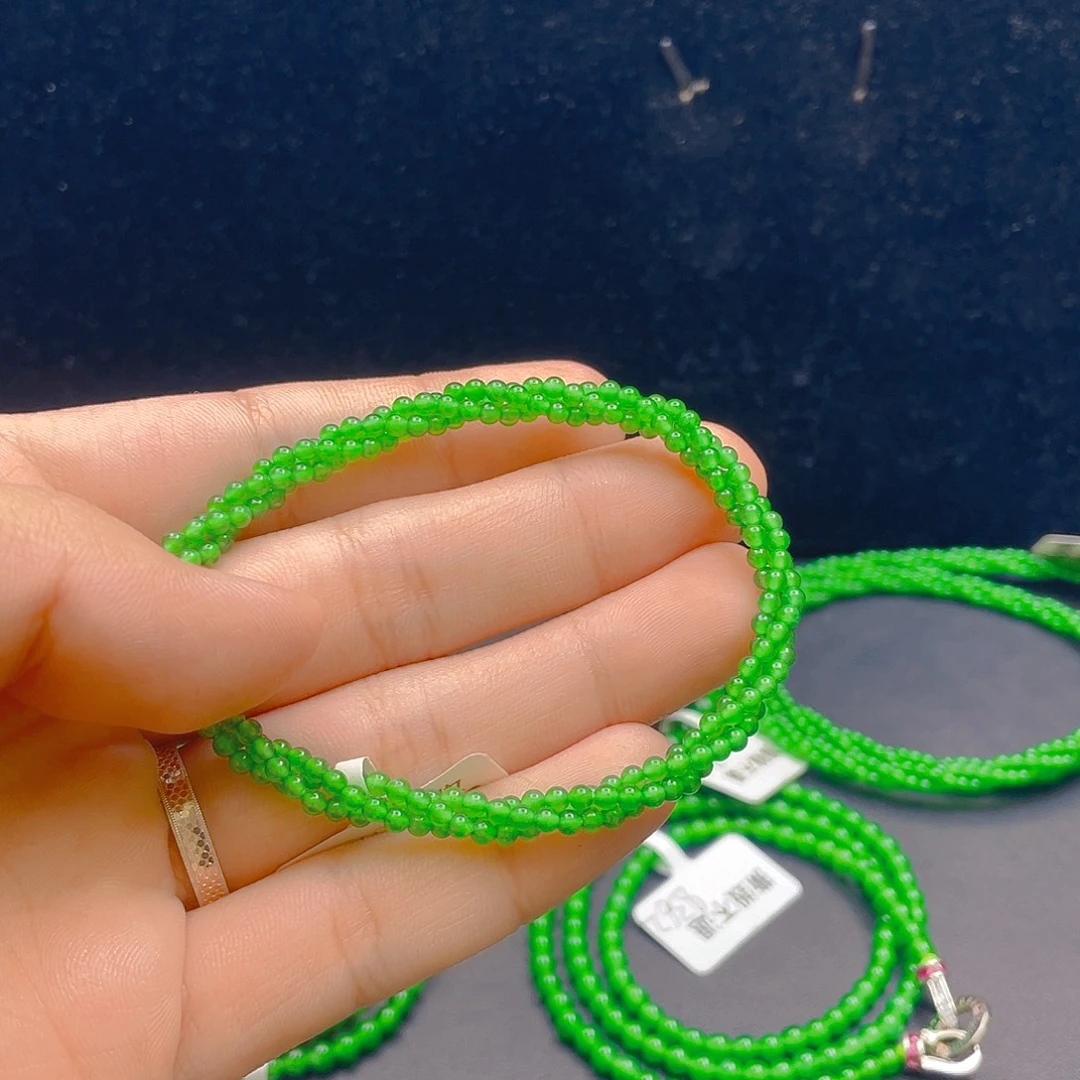 翡翠未镶嵌项链