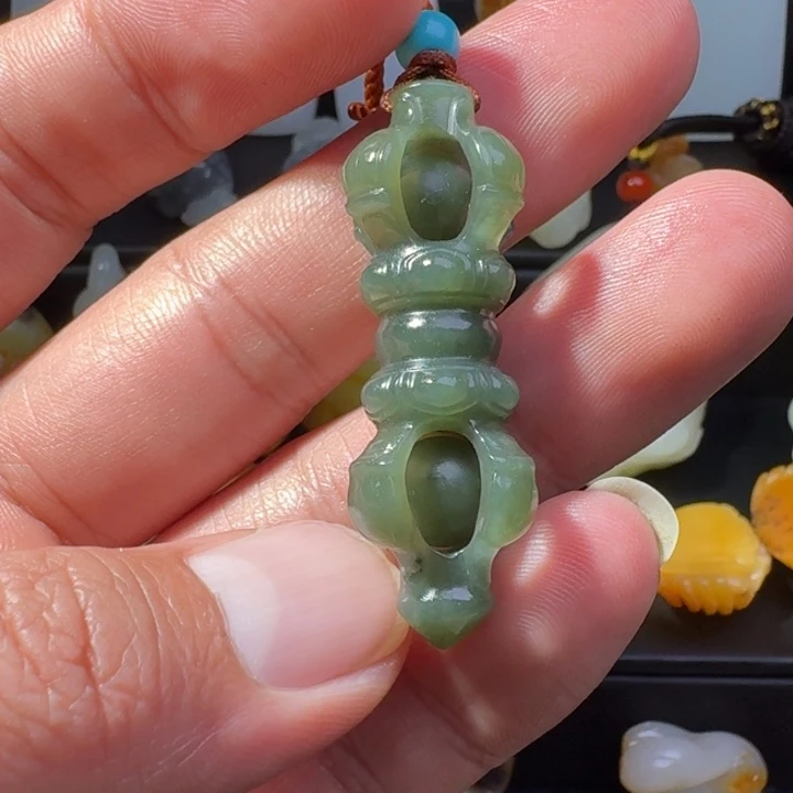 和田玉未镶嵌吊坠(不含链)