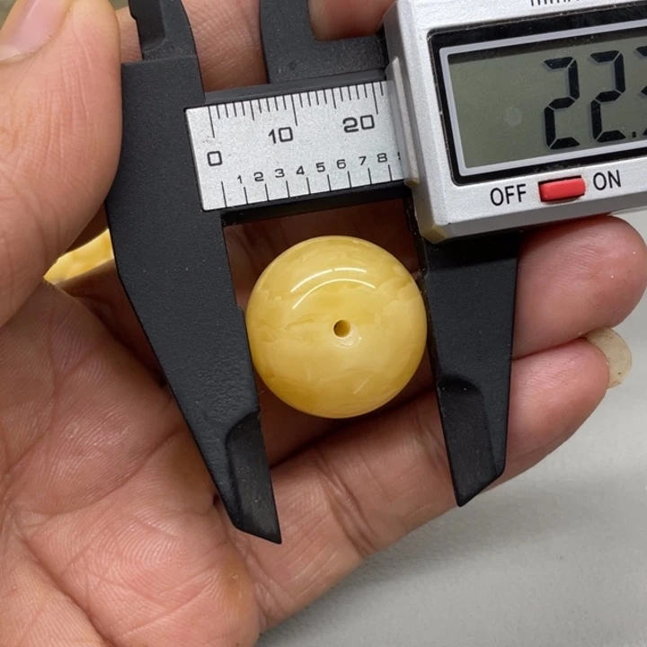 琥珀未镶嵌裸石墩子
