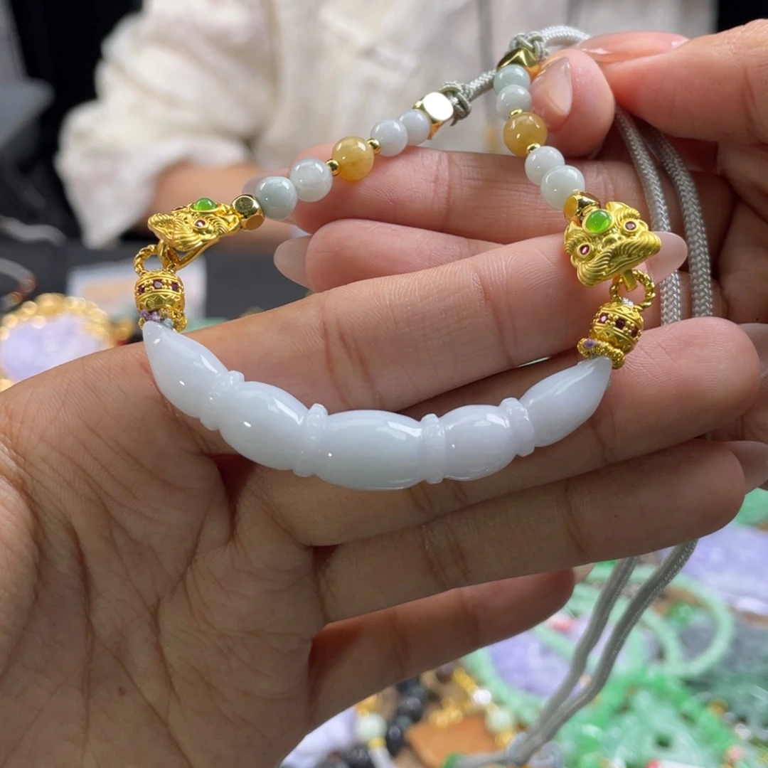 翡翠未镶嵌颈饰代编织