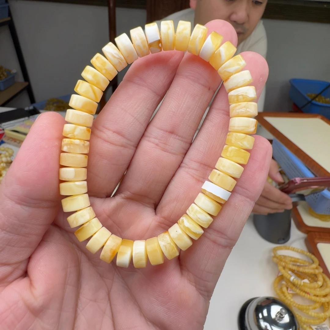 琥珀未镶嵌裸石蜜蜡手串