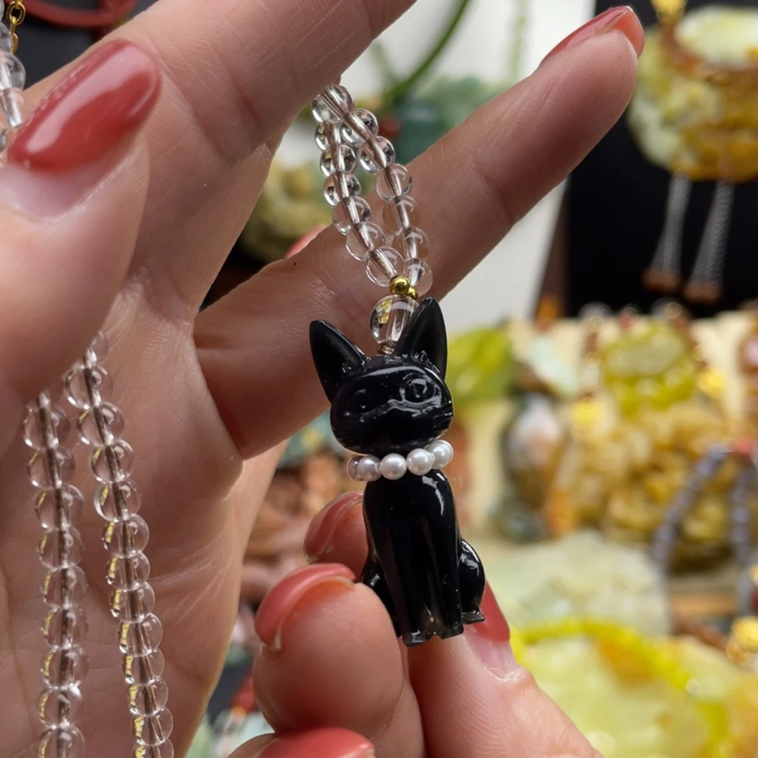 未镶嵌蛇纹石玉颈饰