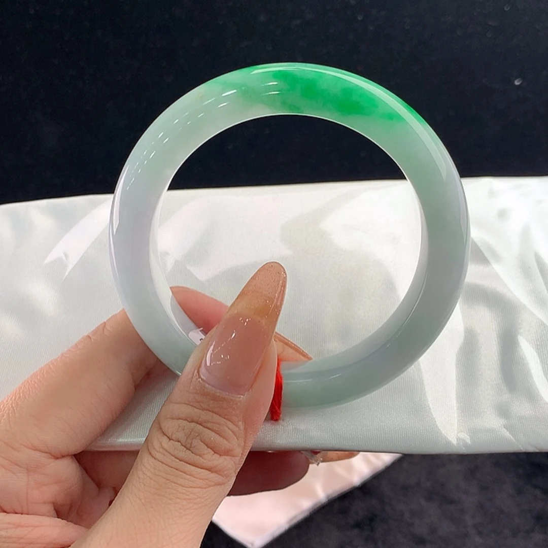 【闪购商品】未镶嵌手镯翡翠正57