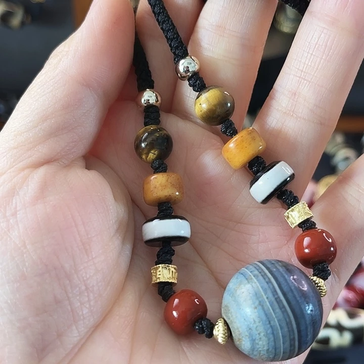 玛瑙/玉髓颈饰未镶嵌