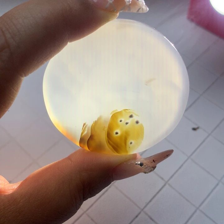 張***靈玛瑙/玉髓未镶嵌颈饰