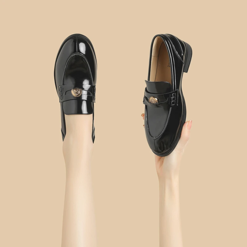 金币乐福鞋女2025年新款春季英伦小皮鞋设计感复古单鞋