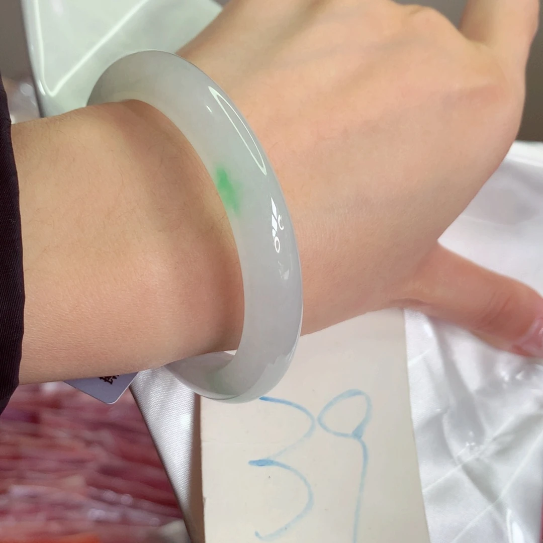 翡翠手镯未镶嵌天然缅甸翡翠A货手镯