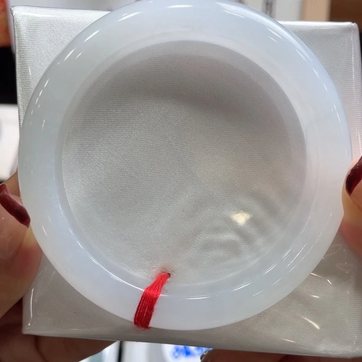 翡翠手镯未镶嵌翡翠手镯16号冰胶白月光