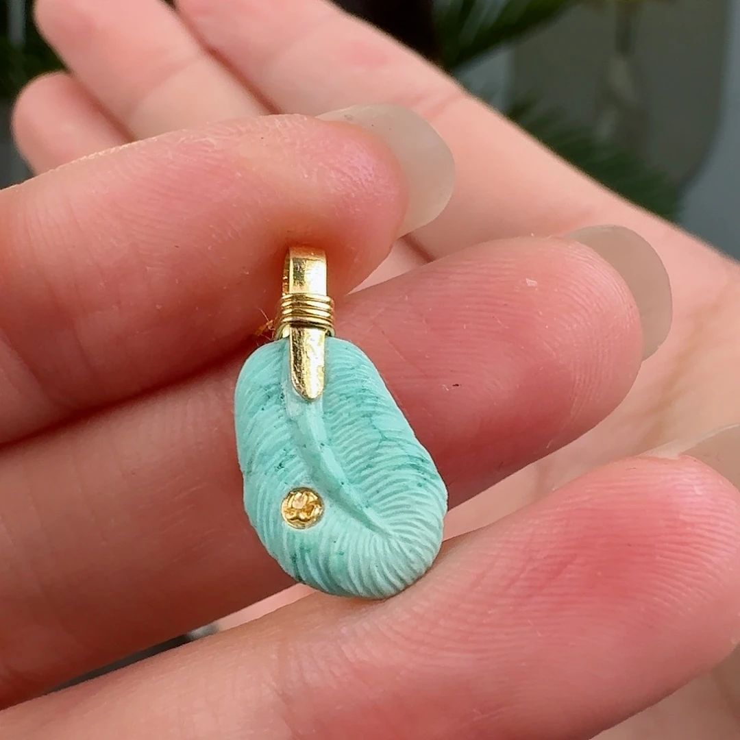 绿松石珠宝奇石18K金镶嵌