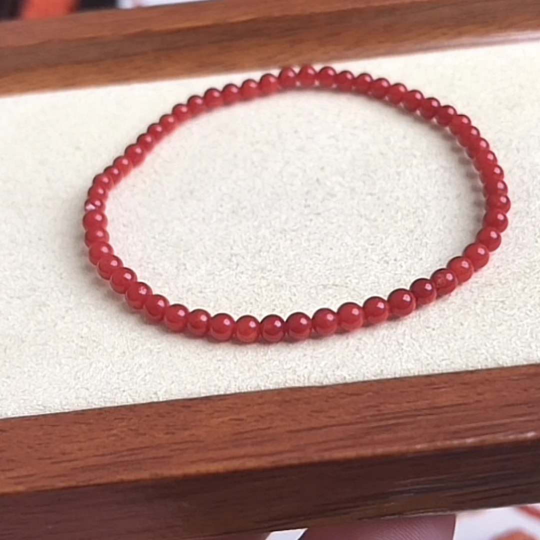 科西卡珊瑚圆珠手串一条