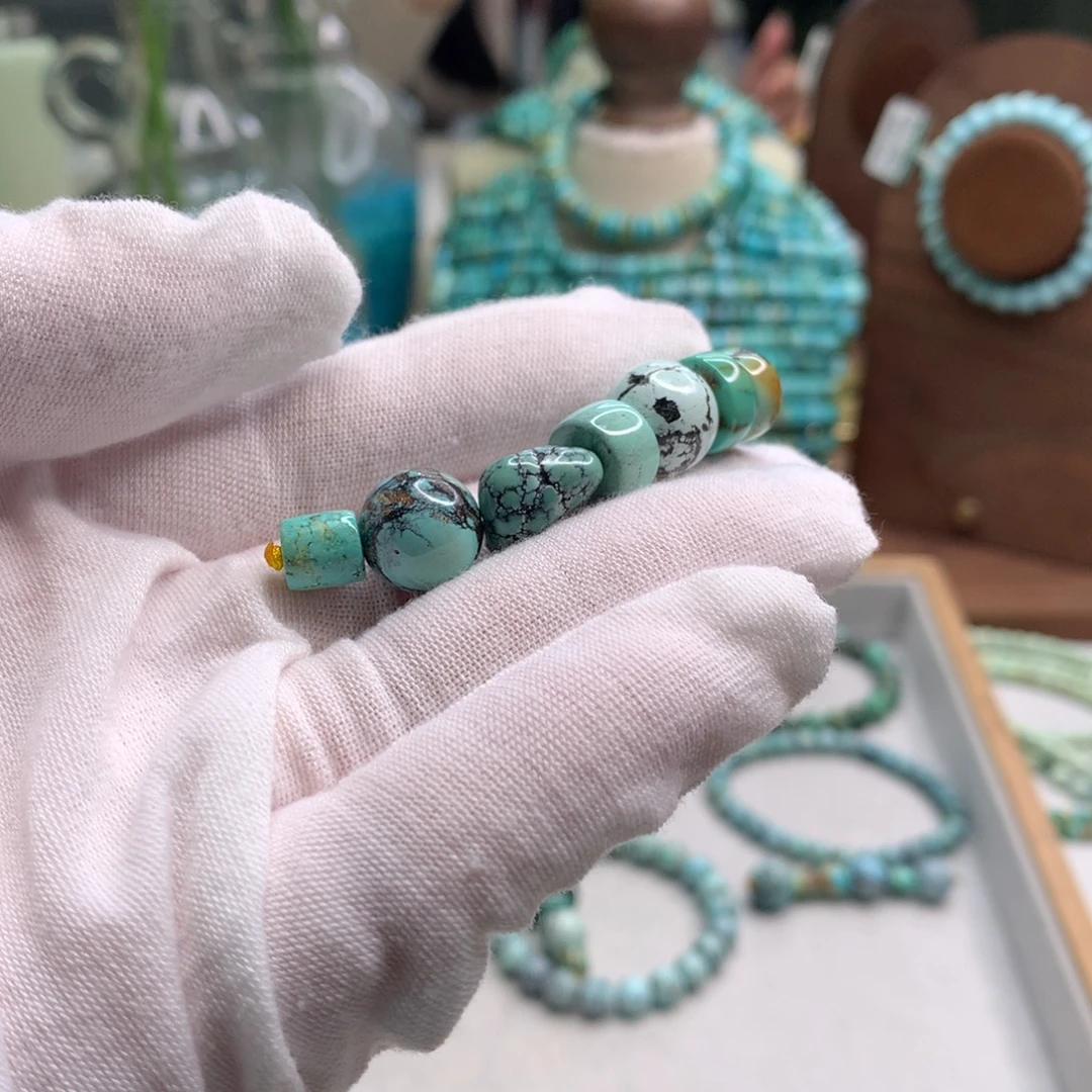 绿松石未镶嵌饰品