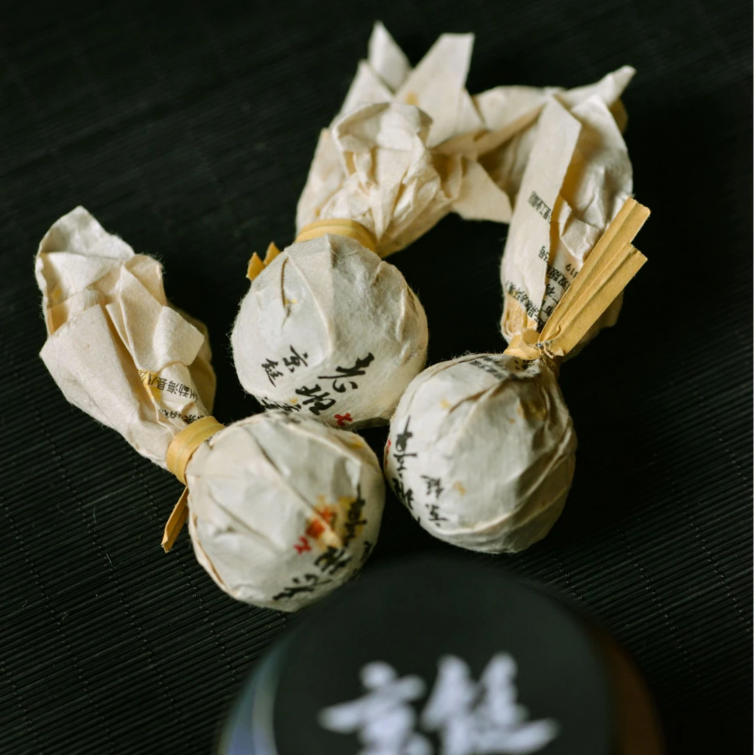 2022年 京铤 老班章龙珠1颗  7克/颗 普洱茶 生茶