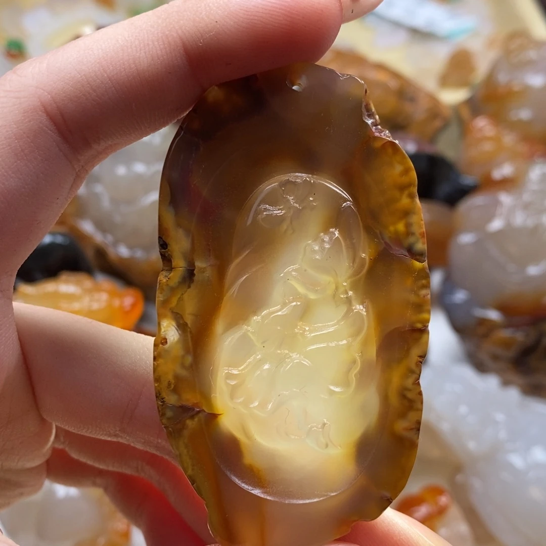 玛瑙/玉髓未镶嵌颈饰