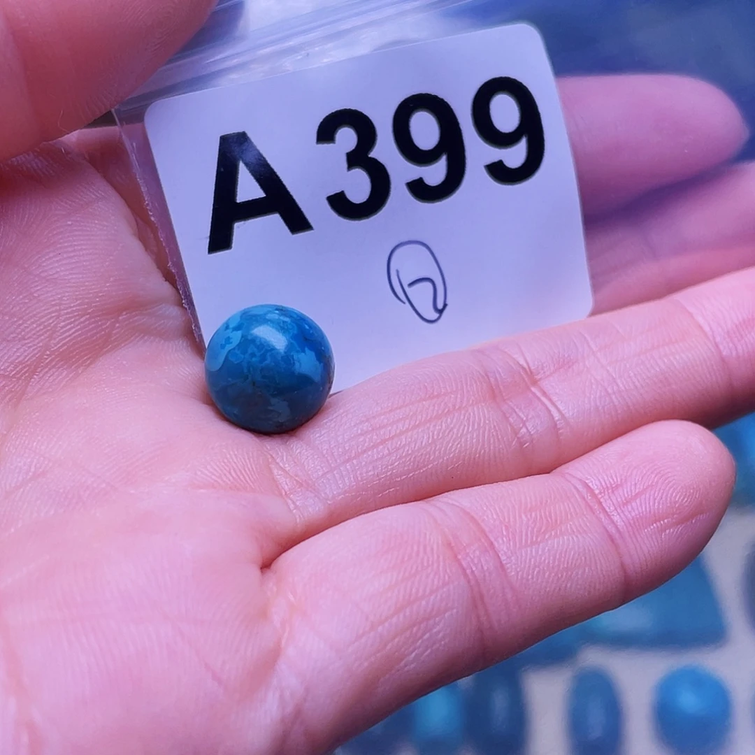 十堰原生态绿石头特色手工配饰