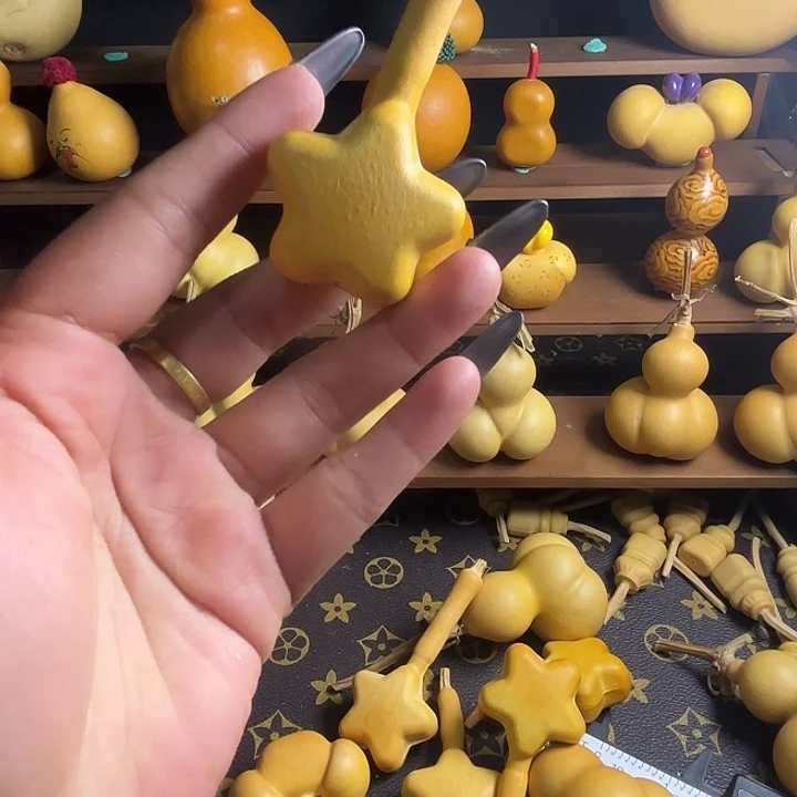 陌***、没钱我还在想着买东西了