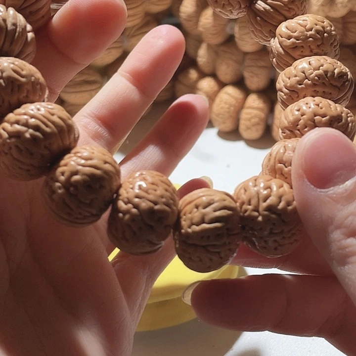 乐****桃核吊坠桃核手串飞碟6