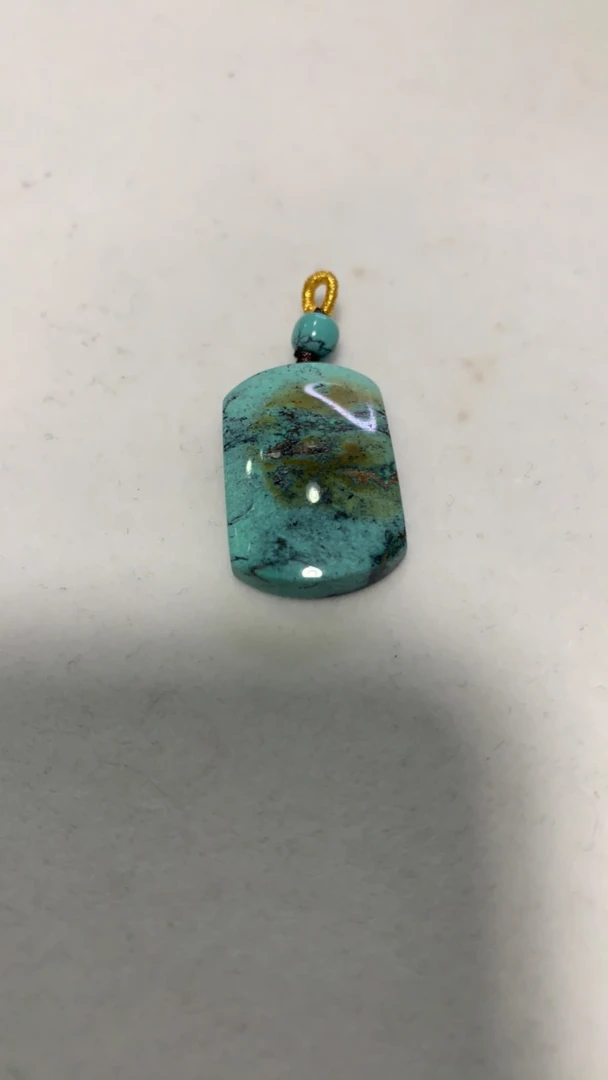 天然原矿绿松石配饰