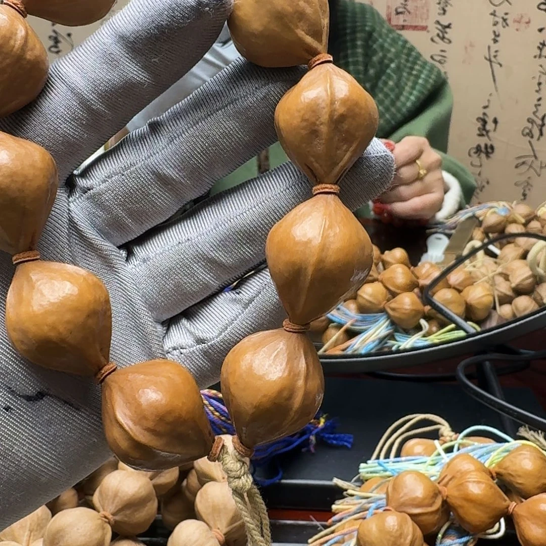 橄榄核手串水晶核