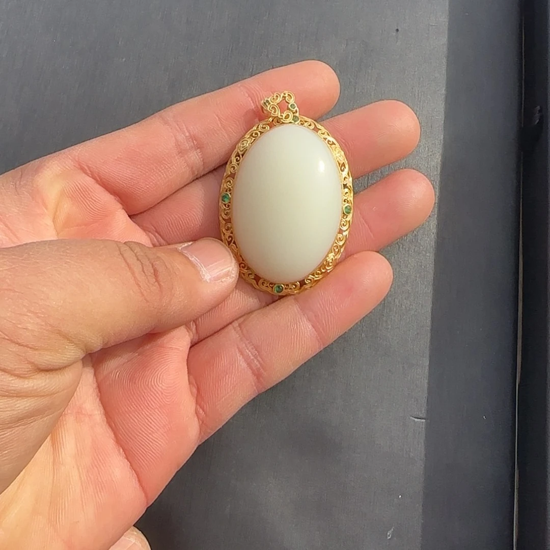 【闪购商品】和田玉吊坠(不含链)18K金镶嵌白玉吊坠