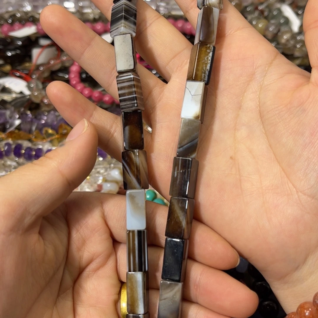 玛瑙/玉髓散珠缠丝玛瑙方管