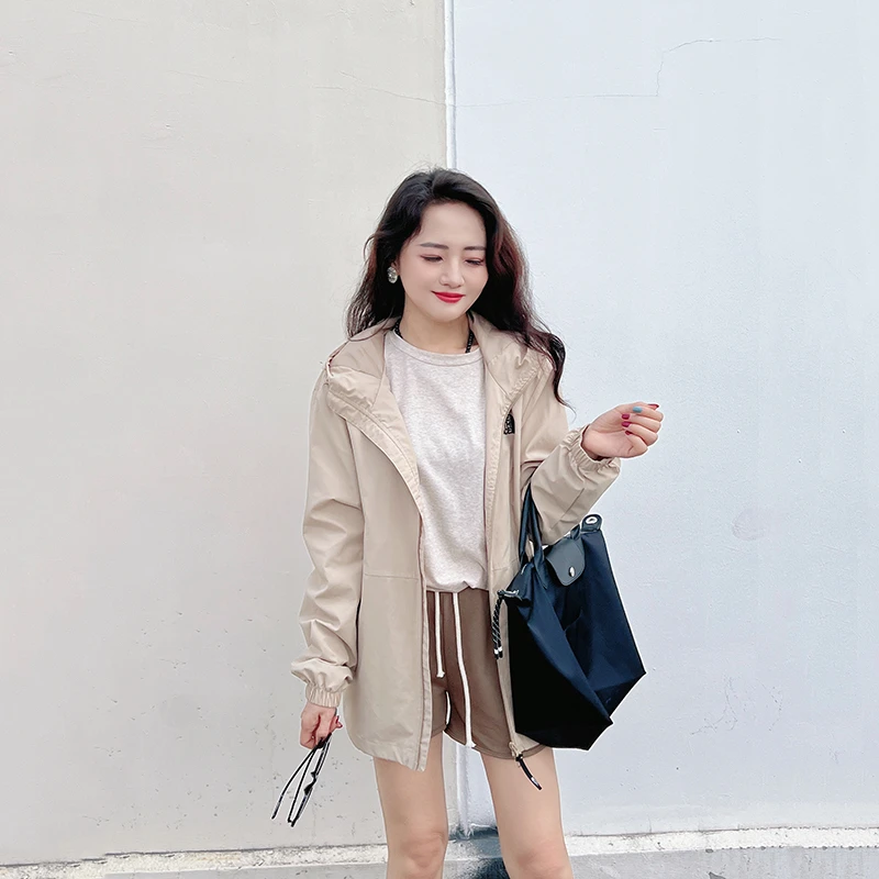 法式浪漫 小北薄款时髦洋气连帽风衣外套女冲锋衣