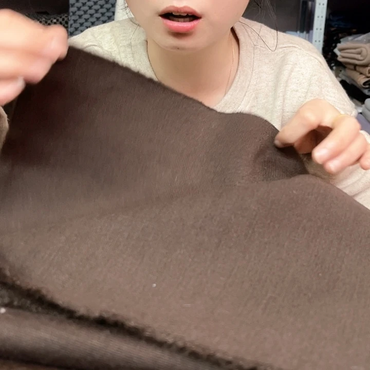 棕色贝拉绒布料一米