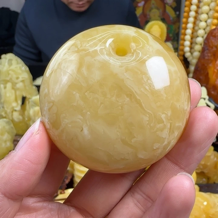 蜜蜡珠宝奇石未镶嵌